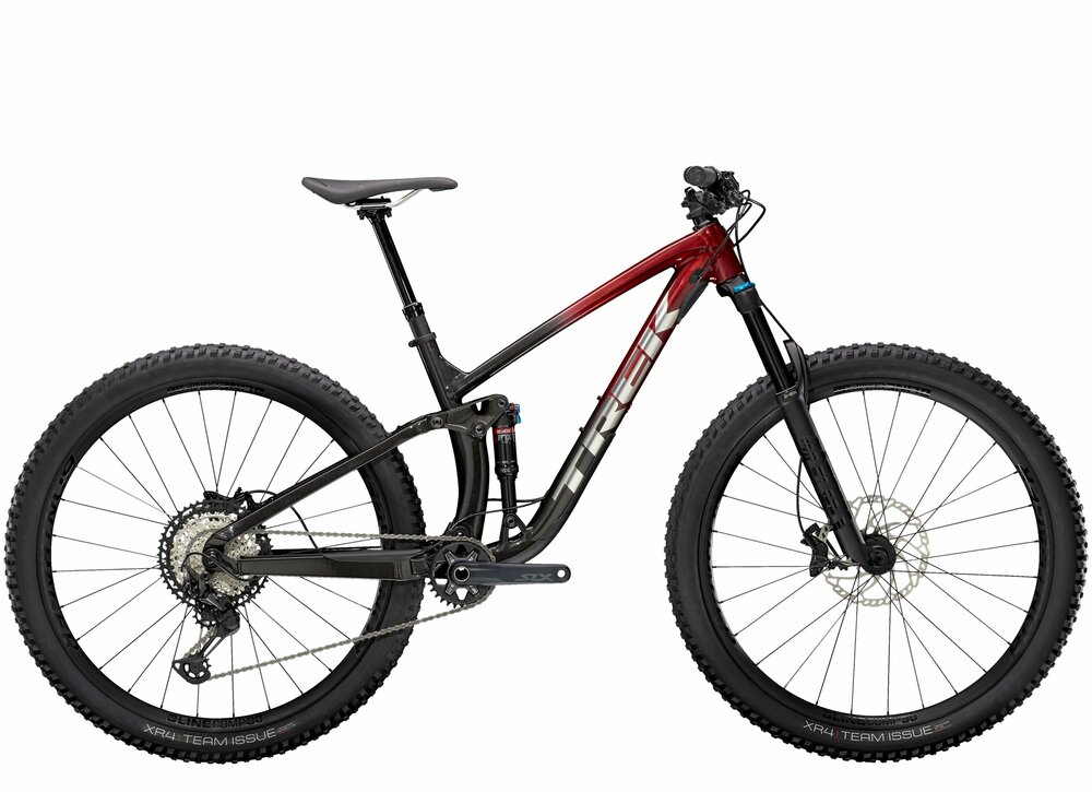 Trek Fuel EX 8 L (29  wheel) Rage Red to Dnister Black Fade